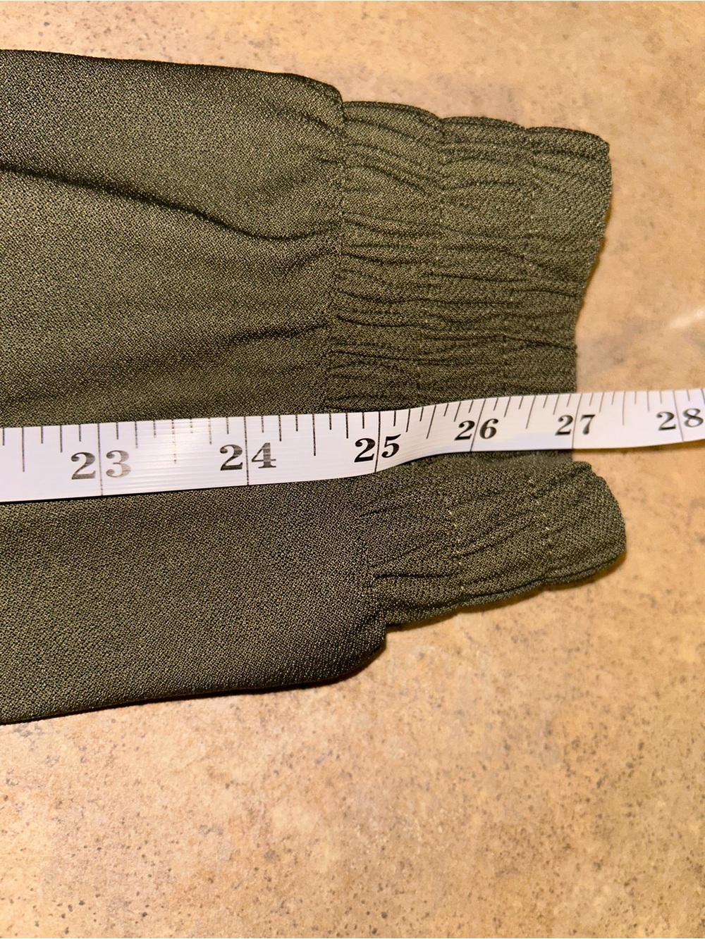 Amisu Pants - olive green pull on cargo jogger style, fitted - Picture 10 of 10